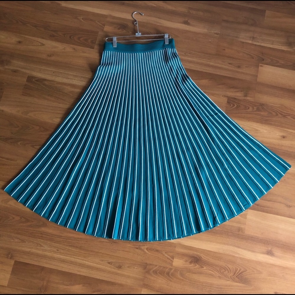 Icone | Green Long A-Line shirt | Sx: P/S